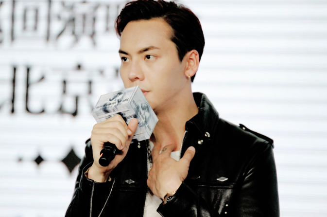 陈伟霆：全能艺人的商业价值与市场影响力解析，电话13924088358